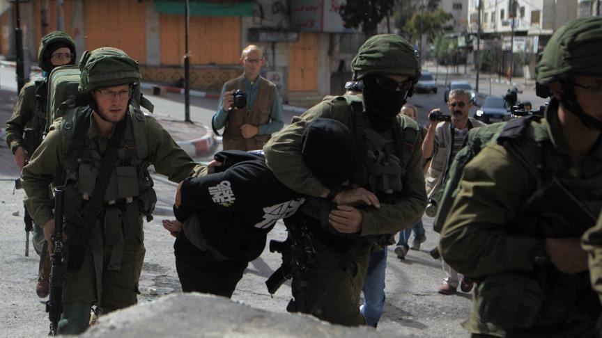 Israeli army arrests several Palestinians in West Bank