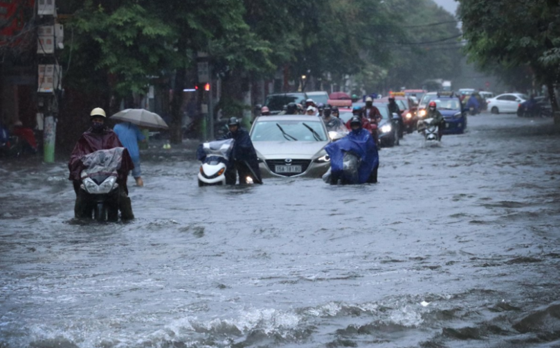 Heavy rain in Vietnam claims three lives