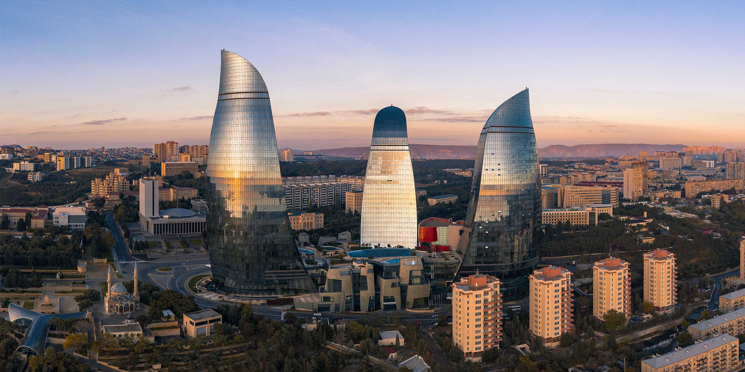 Political parties of islands suffering from French colonialism convene in Baku