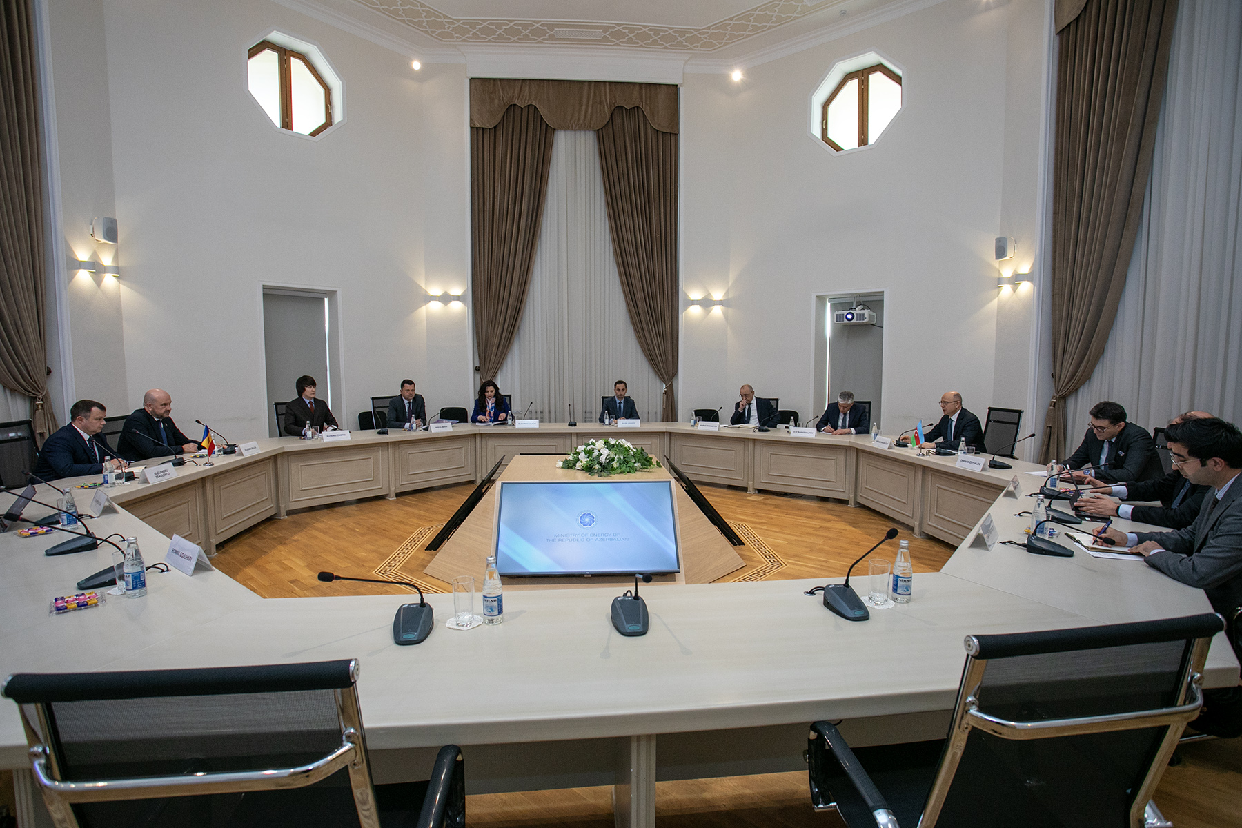 Azerbaijan and Moldova discussed expanding energy cooperation